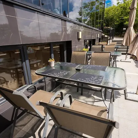 Polina بيت ضيافة