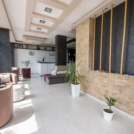 Polina בית הארחה סוזופול