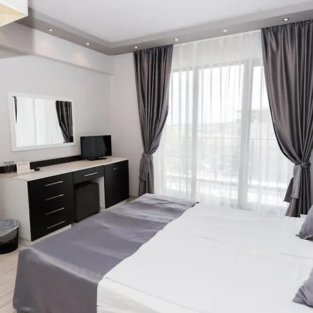 Polina بيت ضيافة *