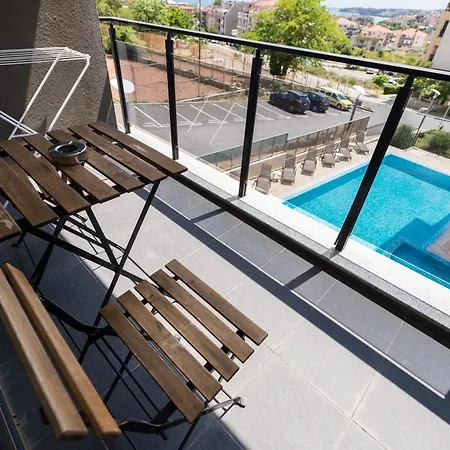 Polina بيت ضيافة *