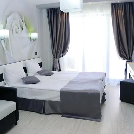 Polina בית הארחה סוזופול